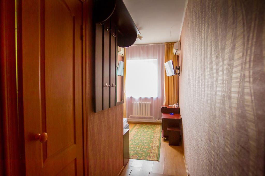 Diar Hotel Atyraū Zimmer foto